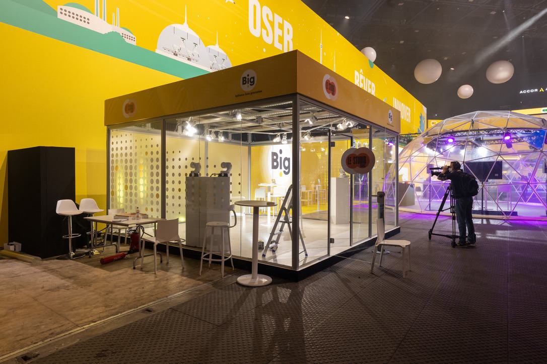 Glass-walled space at BIG Bpifrance