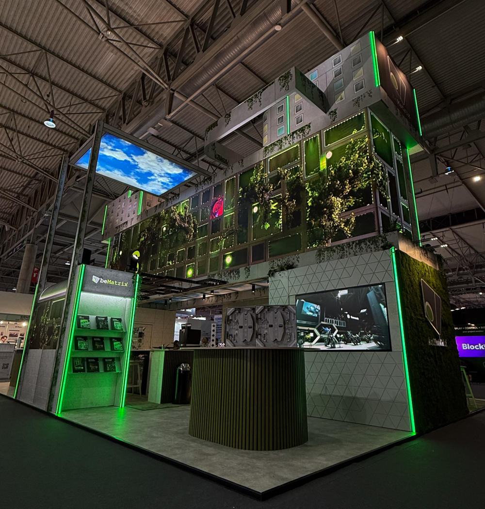 Two-storey beMatrix stand with greenery